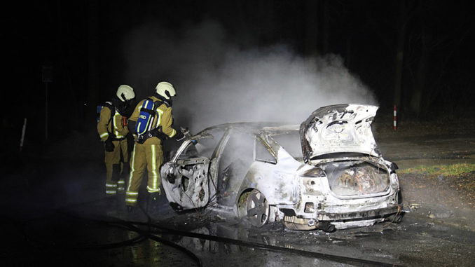260118autobrand-Meerweg-Zuidlaren-006